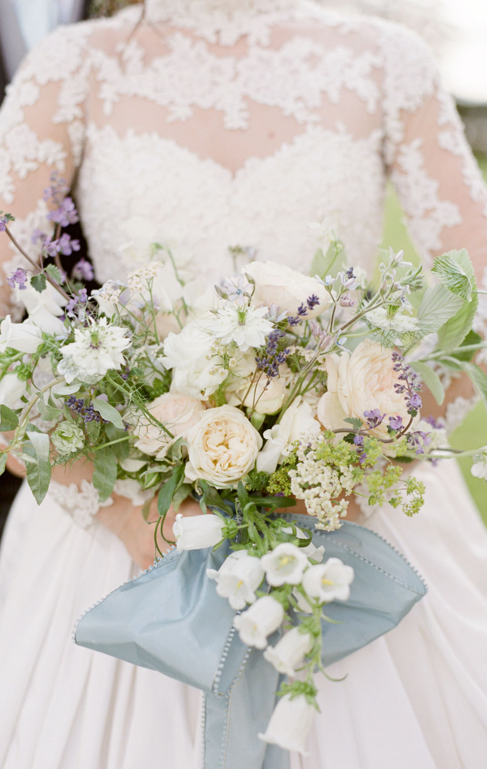 bouquet de mariée ruban bleu