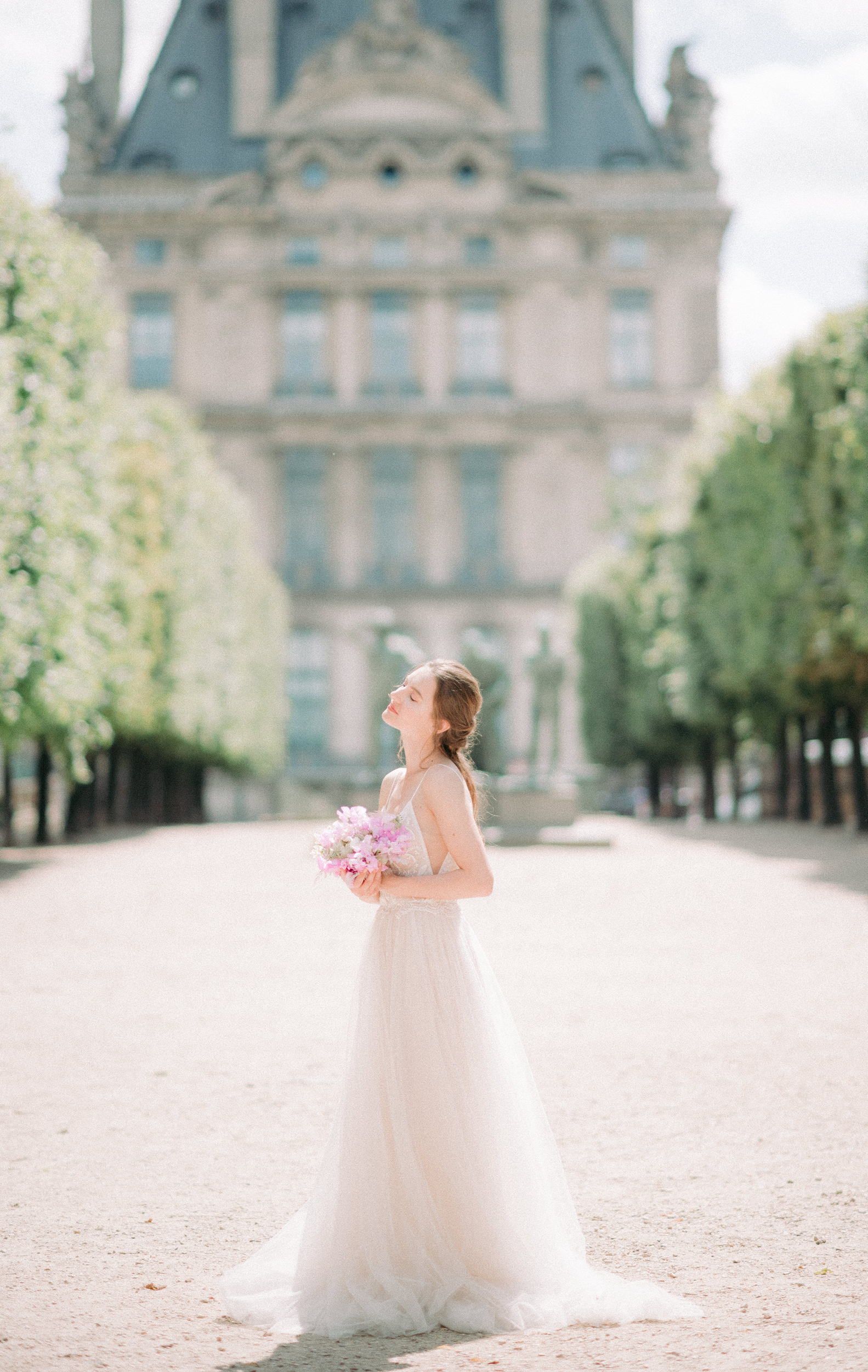 jardin des tuileries portrait mariee photographe paris