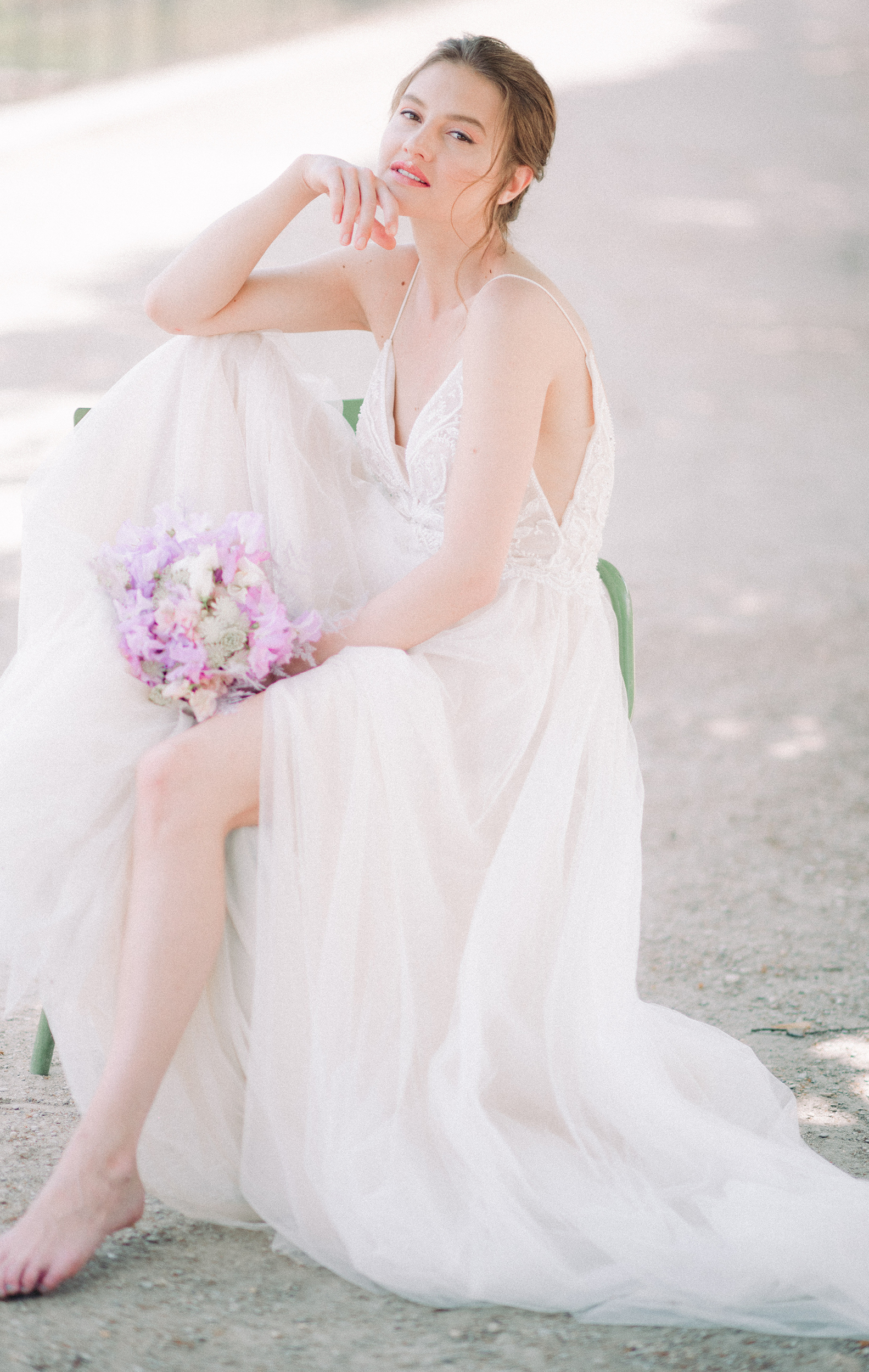 robe de mariee paris photographe romantique printemps bouquet
